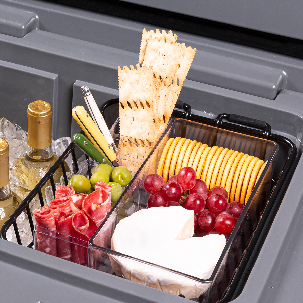 brutank-35qt-55qt-dry-rack-t9 brutank-dry-rack_accessory_alt-1.png